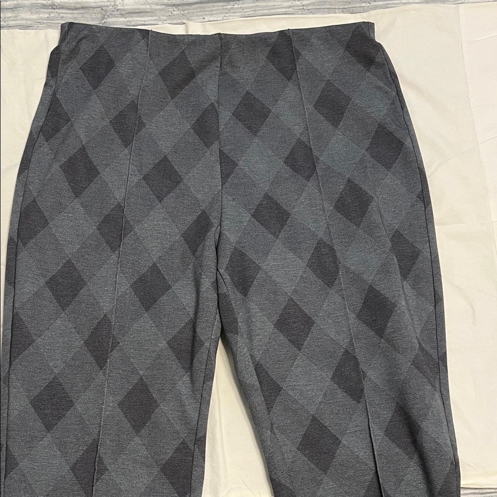Tahari Black and Gray Knit Pants Size M